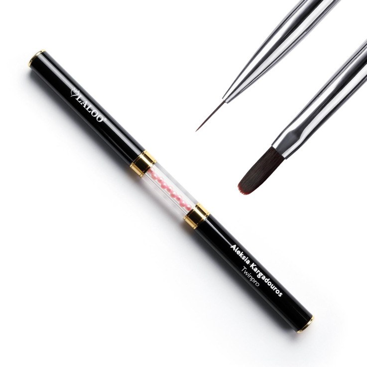 Twinpro Brush by Aleksia Kargadouros
