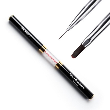 Twinpro Brush by Aleksia Kargadouros